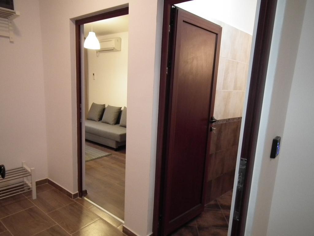 White House Veliko Tarnovo Quarto foto