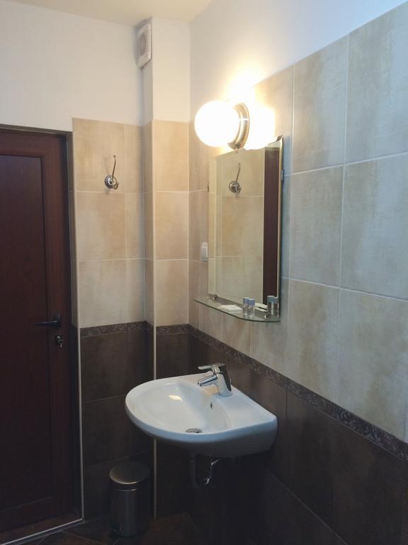 White House Veliko Tarnovo Quarto foto